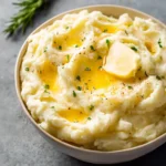 Easy Garlic Mashed Potatoes First Image
